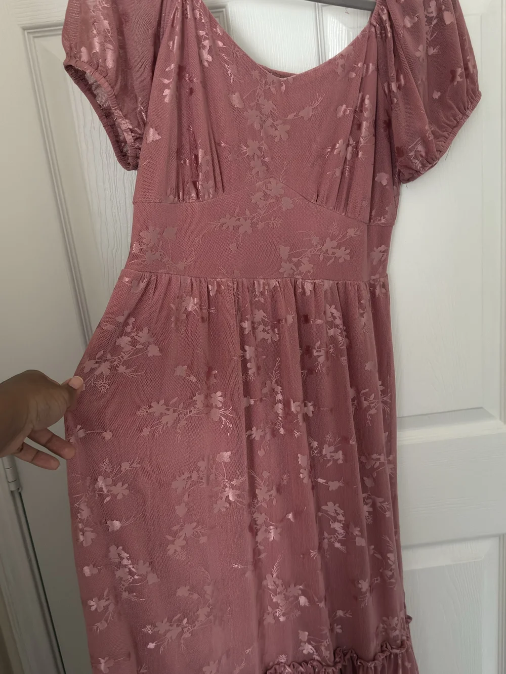 Floral Puff-Sleeve Midi Dress in Dusty Rose